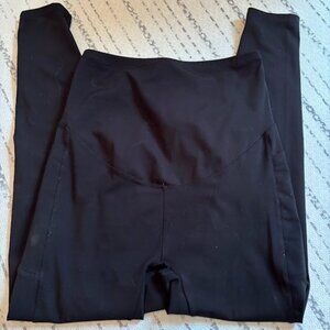 Maternity Leggings with Pockets